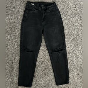 American Eagle Mom jeans